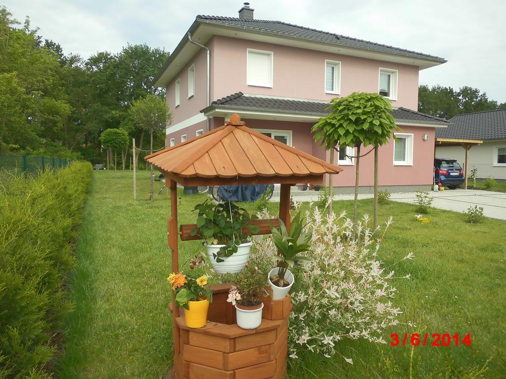 Pension Resi Schoneiche Екстер'єр фото